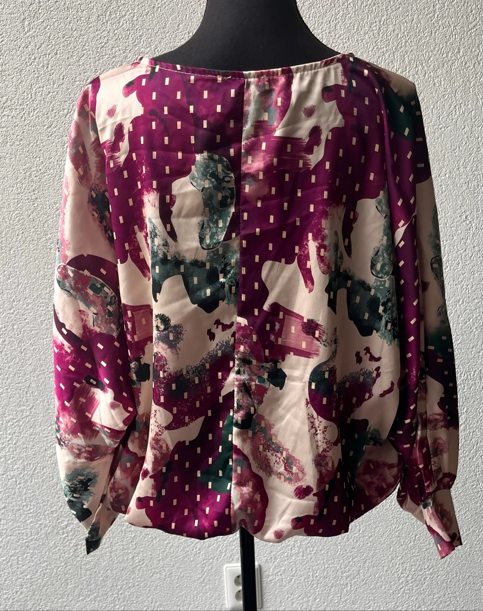 🌺 𝒎𝒛 | Italiaanse blouse | maat 44 xxl| paars crème groen | soepelvallend | elastische  – photo 2